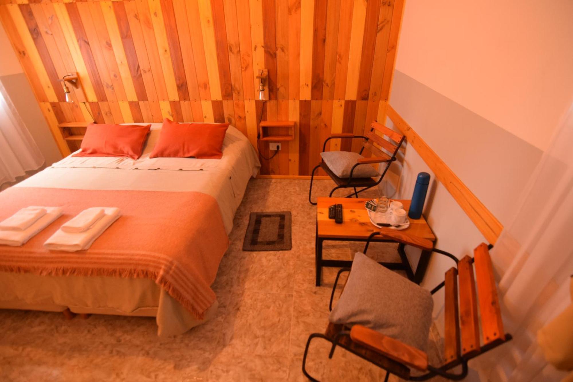 Hotel Cachi *